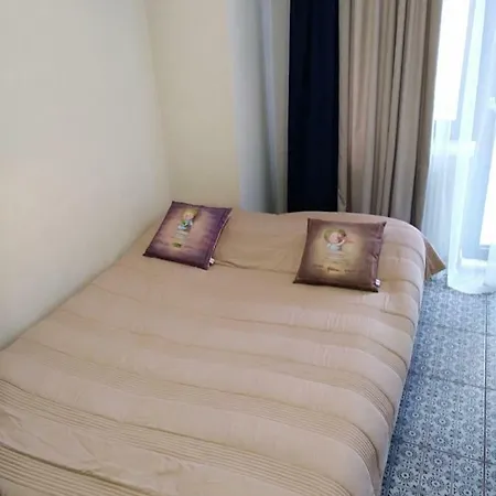 Zhk Santorini Vendégház Odessza